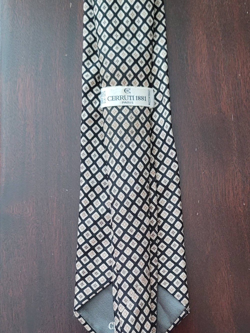 Cerruti 1881 Black and Cream Diamond-Pattern Tie